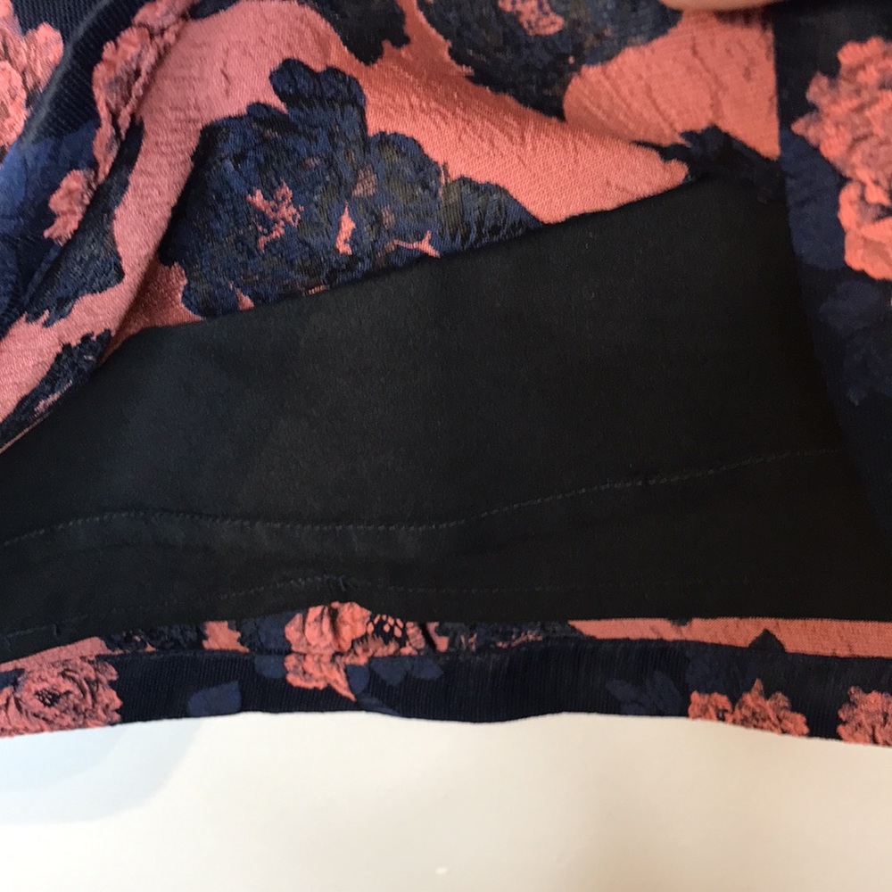 Frank & Oak floral brocade jacquard pinafore dress - Picture 11 of 12